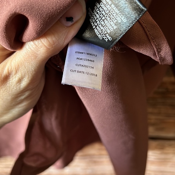 Torrid Mauve Flowy Blouse - Picture 5 of 7